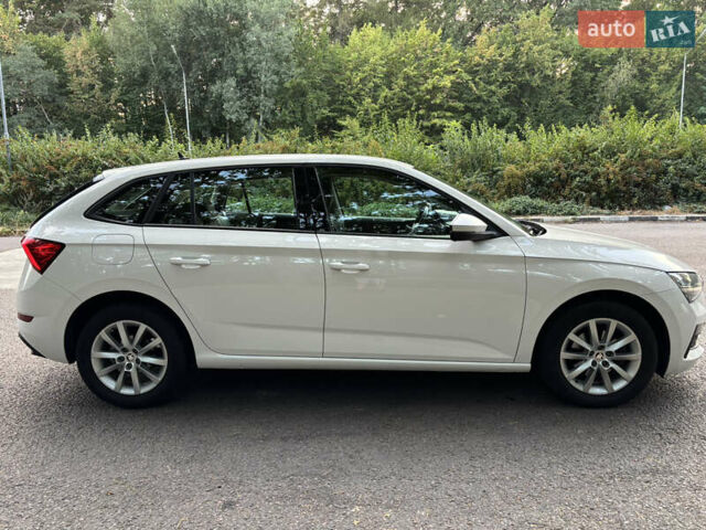 Білий Шкода Scala, об'ємом двигуна 1.6 л та пробігом 290 тис. км за 12700 $, фото 3 на Automoto.ua