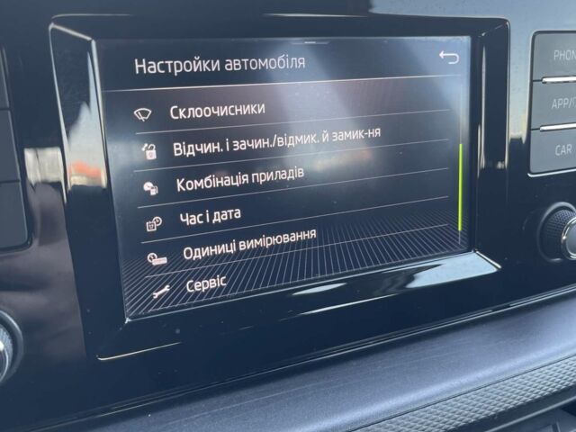 Білий Шкода Scala, об'ємом двигуна 1.6 л та пробігом 300 тис. км за 11150 $, фото 64 на Automoto.ua