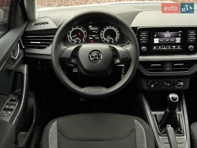 Білий Шкода Scala, об'ємом двигуна 1.6 л та пробігом 169 тис. км за 13500 $, фото 11 на Automoto.ua