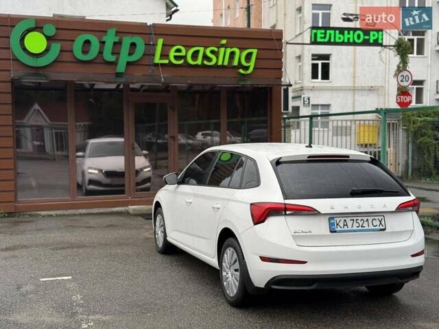 Білий Шкода Scala, об'ємом двигуна 1.6 л та пробігом 169 тис. км за 13500 $, фото 5 на Automoto.ua