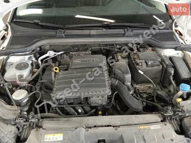 Білий Шкода Scala, об'ємом двигуна 1.6 л та пробігом 47 тис. км за 16755 $, фото 7 на Automoto.ua
