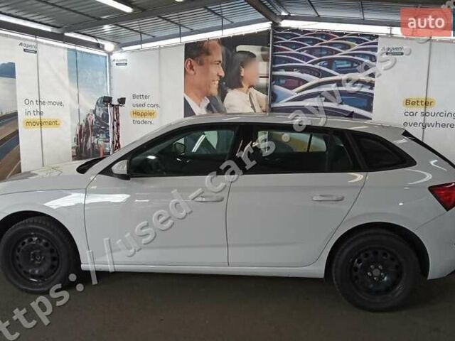 Білий Шкода Scala, об'ємом двигуна 1.6 л та пробігом 47 тис. км за 16755 $, фото 2 на Automoto.ua