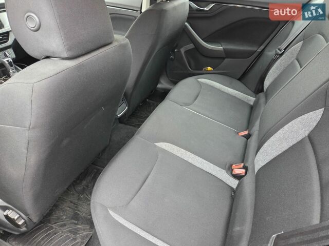 Білий Шкода Scala, об'ємом двигуна 1.6 л та пробігом 75 тис. км за 15000 $, фото 6 на Automoto.ua