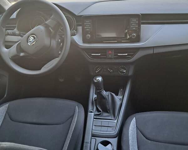Білий Шкода Scala, об'ємом двигуна 1.6 л та пробігом 47 тис. км за 16755 $, фото 9 на Automoto.ua