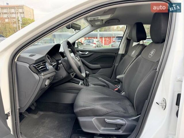 Білий Шкода Scala, об'ємом двигуна 1.6 л та пробігом 113 тис. км за 14200 $, фото 8 на Automoto.ua