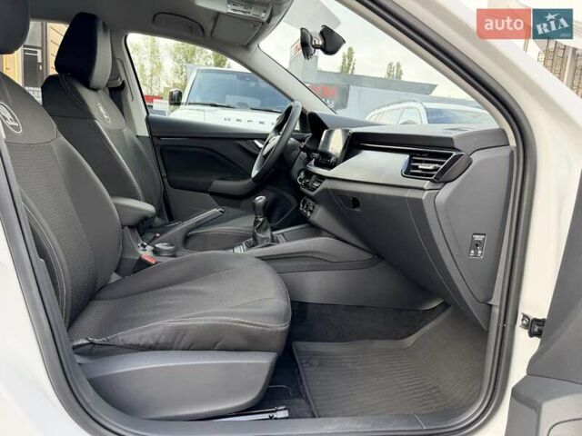 Білий Шкода Scala, об'ємом двигуна 1.6 л та пробігом 113 тис. км за 14200 $, фото 21 на Automoto.ua