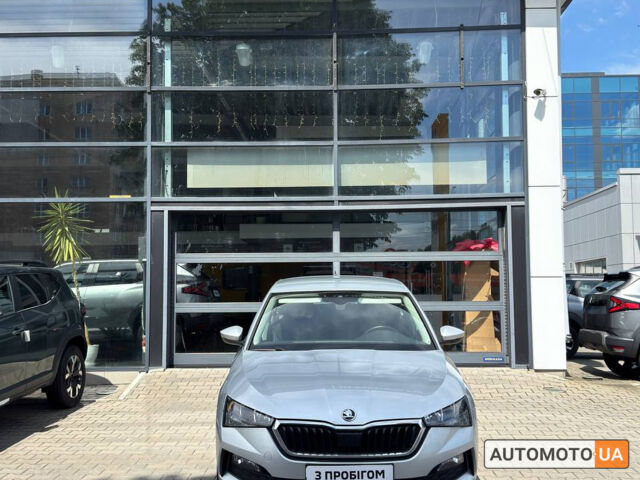 Білий Шкода Scala, об'ємом двигуна 1.5 л та пробігом 116 тис. км за 650000 $, фото 1 на Automoto.ua