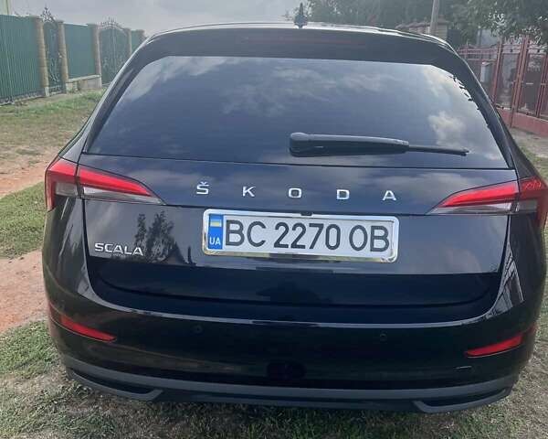 Черный Шкода Scala, объемом двигателя 1 л и пробегом 72 тыс. км за 13700 $, фото 5 на Automoto.ua
