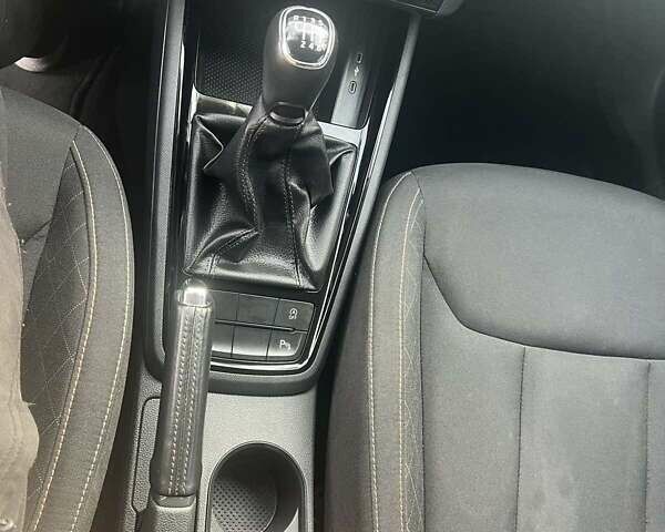 Черный Шкода Scala, объемом двигателя 1 л и пробегом 69 тыс. км за 15900 $, фото 12 на Automoto.ua