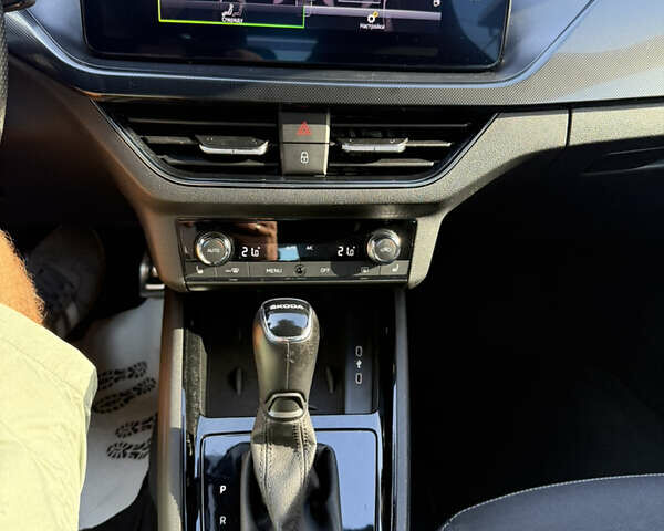 Чорний Шкода Scala, об'ємом двигуна 1.6 л та пробігом 191 тис. км за 17900 $, фото 23 на Automoto.ua