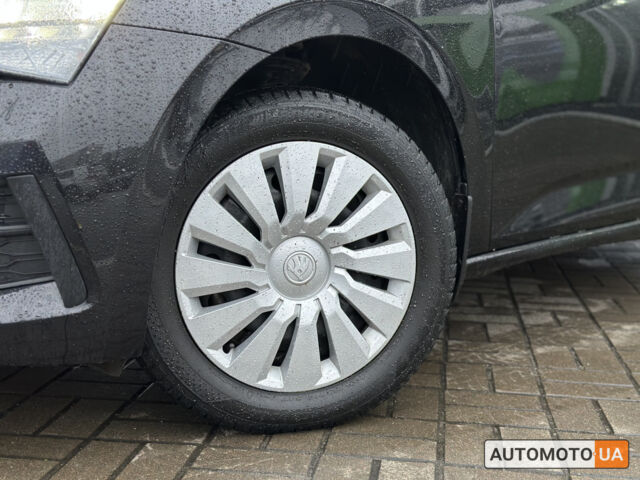 Черный Шкода Scala, объемом двигателя 1.6 л и пробегом 76 тыс. км за 15800 $, фото 6 на Automoto.ua