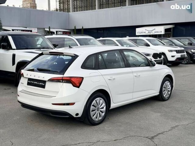 Шкода Scala, объемом двигателя 0 л и пробегом 113 тыс. км за 15399 $, фото 4 на Automoto.ua