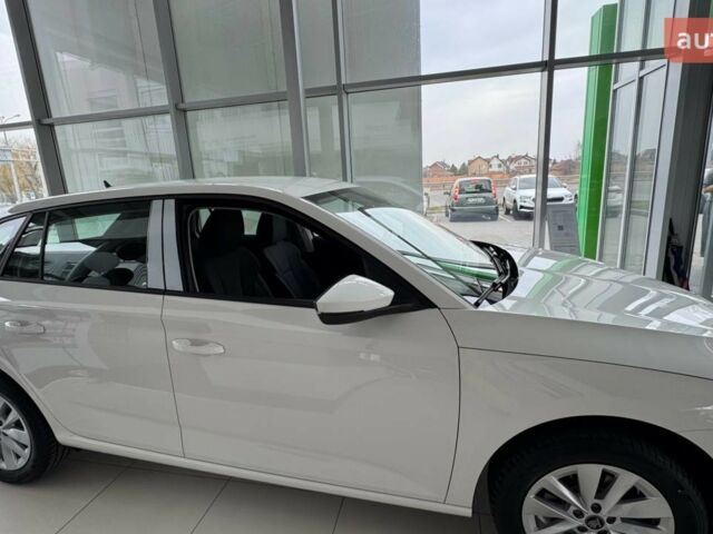 Шкода Scala, об'ємом двигуна 1 л та пробігом 0 тис. км за 23572 $, фото 23 на Automoto.ua