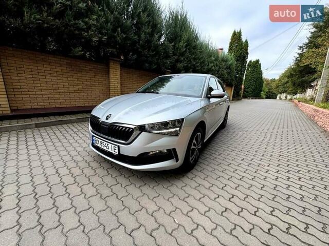 Сірий Шкода Scala, об'ємом двигуна 1.5 л та пробігом 116 тис. км за 14900 $, фото 11 на Automoto.ua