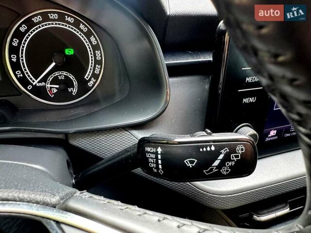 Сірий Шкода Scala, об'ємом двигуна 1.5 л та пробігом 116 тис. км за 14900 $, фото 42 на Automoto.ua