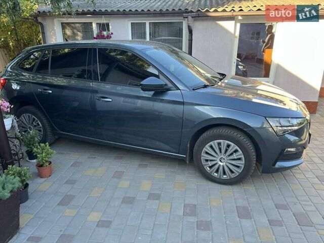 Сірий Шкода Scala, об'ємом двигуна 1.6 л та пробігом 20 тис. км за 19000 $, фото 3 на Automoto.ua
