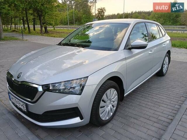 Серый Шкода Scala, объемом двигателя 1.6 л и пробегом 31 тыс. км за 19400 $, фото 2 на Automoto.ua