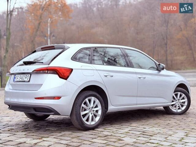 Серый Шкода Scala, объемом двигателя 1.6 л и пробегом 117 тыс. км за 16700 $, фото 4 на Automoto.ua