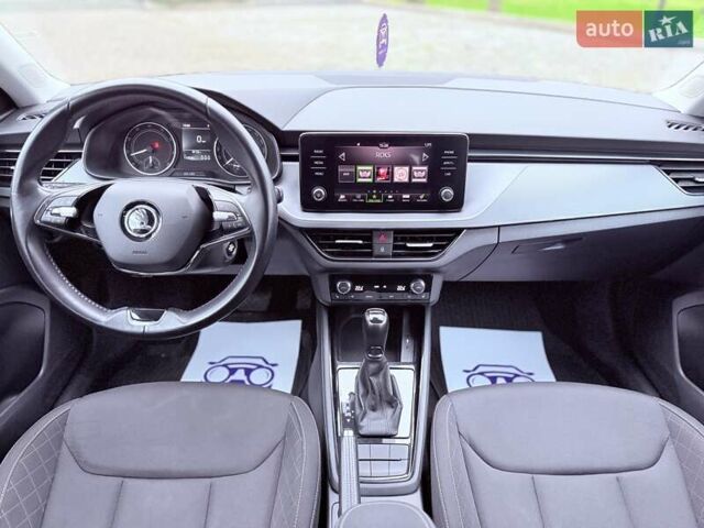 Серый Шкода Scala, объемом двигателя 1.6 л и пробегом 117 тыс. км за 16700 $, фото 7 на Automoto.ua