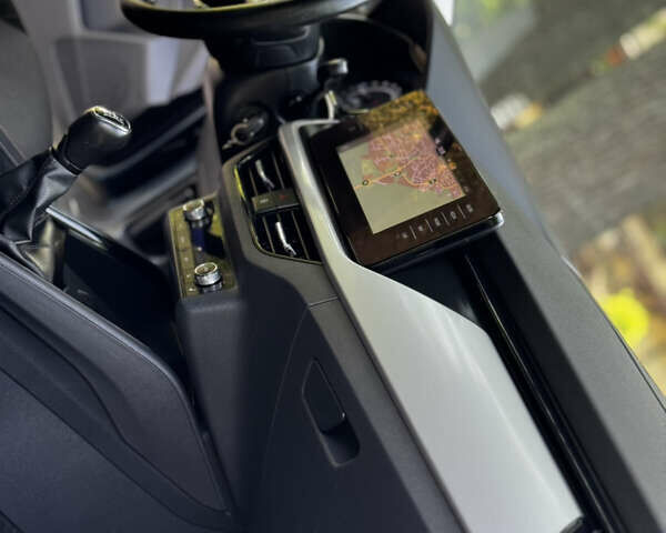 Серый Шкода Scala, объемом двигателя 1.6 л и пробегом 181 тыс. км за 14500 $, фото 82 на Automoto.ua