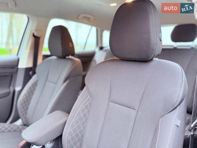 Серый Шкода Scala, объемом двигателя 1.6 л и пробегом 117 тыс. км за 16700 $, фото 9 на Automoto.ua