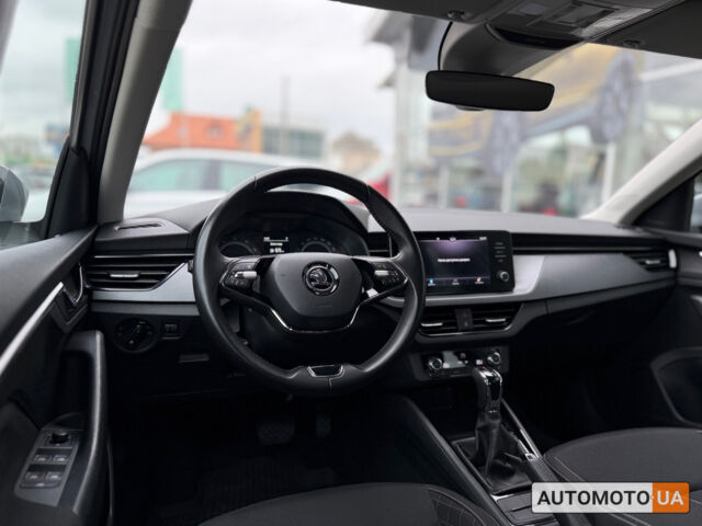 Серый Шкода Scala, объемом двигателя 1.6 л и пробегом 89 тыс. км за 18000 $, фото 15 на Automoto.ua