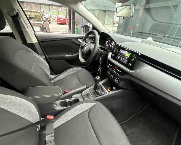 Сірий Шкода Scala, об'ємом двигуна 1 л та пробігом 175 тис. км за 14450 $, фото 12 на Automoto.ua