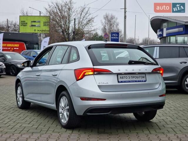 Серый Шкода Scala, объемом двигателя 1.6 л и пробегом 125 тыс. км за 17229 $, фото 8 на Automoto.ua