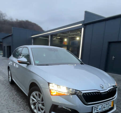 Сірий Шкода Scala, об'ємом двигуна 1 л та пробігом 175 тис. км за 14450 $, фото 11 на Automoto.ua