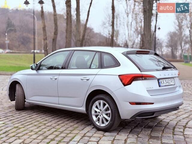 Серый Шкода Scala, объемом двигателя 1.6 л и пробегом 117 тыс. км за 16700 $, фото 2 на Automoto.ua