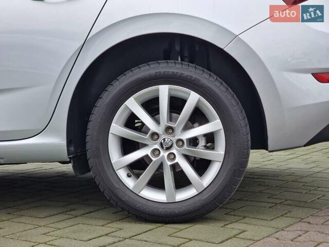 Серый Шкода Scala, объемом двигателя 1.6 л и пробегом 125 тыс. км за 17229 $, фото 13 на Automoto.ua