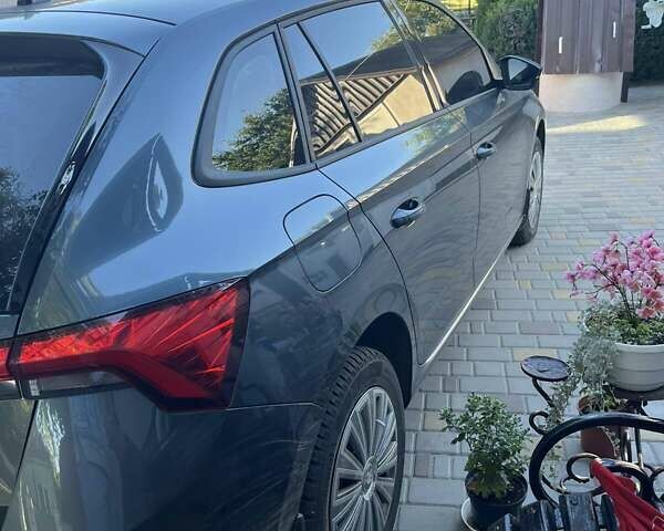 Сірий Шкода Scala, об'ємом двигуна 1.6 л та пробігом 20 тис. км за 19000 $, фото 7 на Automoto.ua