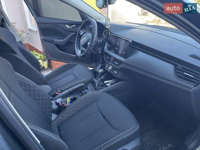Сірий Шкода Scala, об'ємом двигуна 1.6 л та пробігом 20 тис. км за 19000 $, фото 10 на Automoto.ua