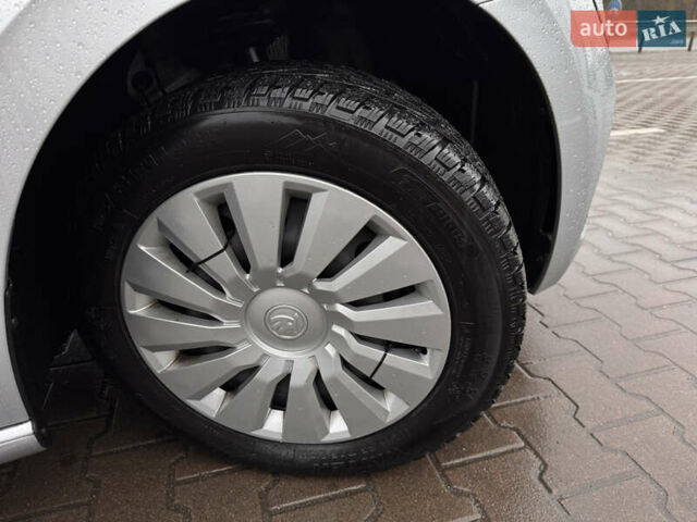 Серый Шкода Scala, объемом двигателя 1.6 л и пробегом 127 тыс. км за 15000 $, фото 8 на Automoto.ua