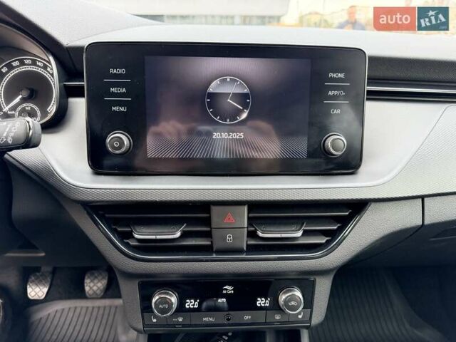 Серый Шкода Scala, объемом двигателя 1.6 л и пробегом 96 тыс. км за 15700 $, фото 18 на Automoto.ua