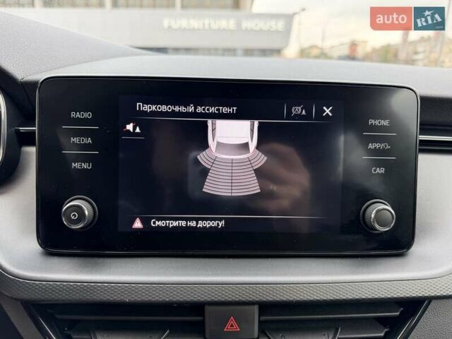 Серый Шкода Scala, объемом двигателя 1.6 л и пробегом 96 тыс. км за 15700 $, фото 16 на Automoto.ua