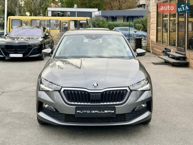 Серый Шкода Scala, объемом двигателя 1.6 л и пробегом 96 тыс. км за 15700 $, фото 8 на Automoto.ua