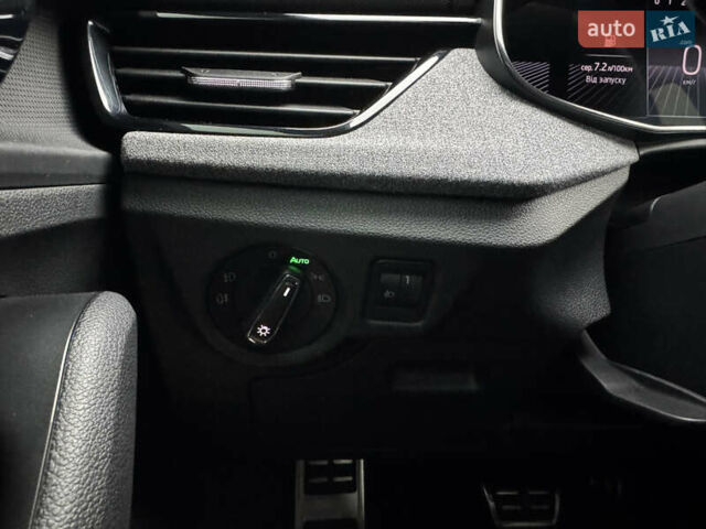 Сірий Шкода Scala, об'ємом двигуна 1 л та пробігом 22 тис. км за 29800 $, фото 39 на Automoto.ua