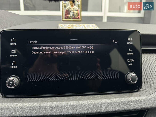 Серый Шкода Scala, объемом двигателя 1 л и пробегом 17 тыс. км за 29999 $, фото 44 на Automoto.ua