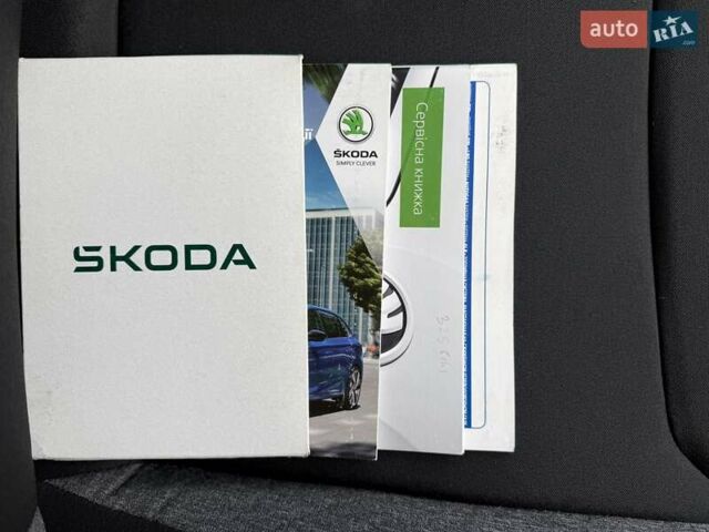 Серый Шкода Scala, объемом двигателя 1.6 л и пробегом 79 тыс. км за 15900 $, фото 18 на Automoto.ua