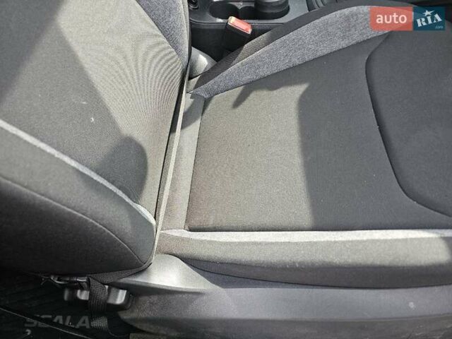 Серый Шкода Scala, объемом двигателя 1.6 л и пробегом 25 тыс. км за 16600 $, фото 11 на Automoto.ua