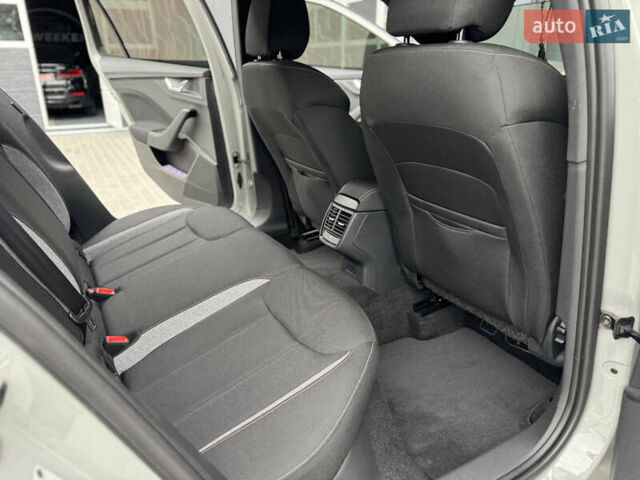 Сірий Шкода Scala, об'ємом двигуна 1 л та пробігом 22 тис. км за 29800 $, фото 57 на Automoto.ua