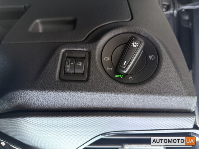 Серый Шкода Scala, объемом двигателя 1.6 л и пробегом 79 тыс. км за 15900 $, фото 12 на Automoto.ua