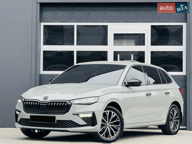 Шкода Scala 2024 у Мукачеве на Automoto.ua Сірий Шкода Scala, об'ємом двигуна 1 л та пробігом 17 тис. км за 31000 $, фото 12 на Automoto.ua
