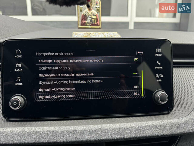 Серый Шкода Scala, объемом двигателя 1 л и пробегом 17 тыс. км за 29999 $, фото 43 на Automoto.ua