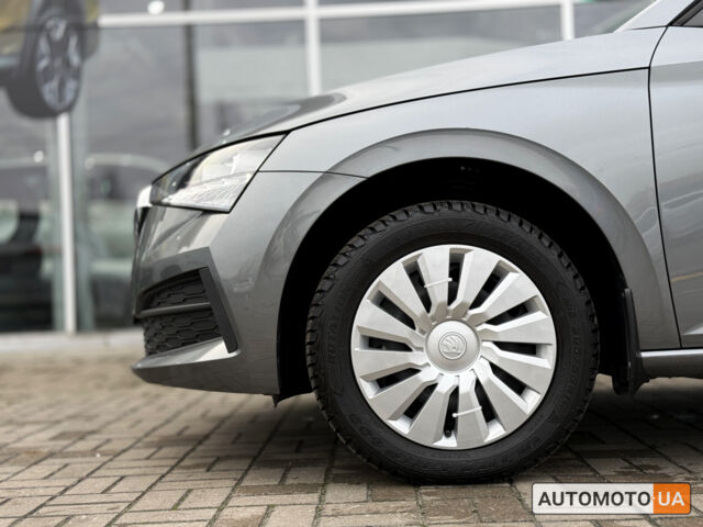 Серый Шкода Scala, объемом двигателя 1.6 л и пробегом 79 тыс. км за 15900 $, фото 2 на Automoto.ua