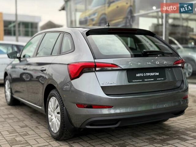 Серый Шкода Scala, объемом двигателя 1.6 л и пробегом 79 тыс. км за 15900 $, фото 5 на Automoto.ua