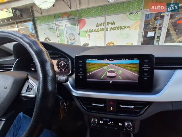 Синій Шкода Scala, об'ємом двигуна 1.6 л та пробігом 257 тис. км за 17500 $, фото 16 на Automoto.ua