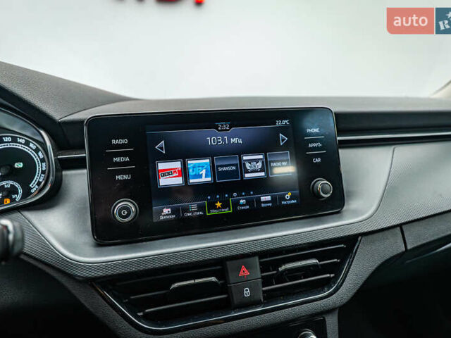 Синій Шкода Scala, об'ємом двигуна 1.6 л та пробігом 84 тис. км за 17994 $, фото 15 на Automoto.ua