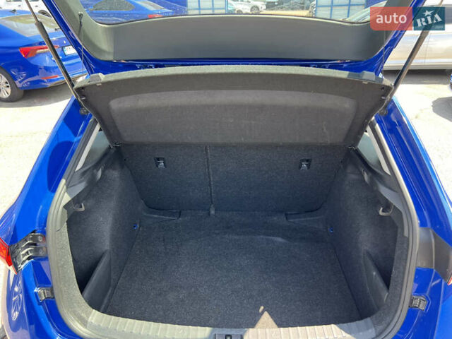 Синий Шкода Scala, объемом двигателя 1.6 л и пробегом 102 тыс. км за 14875 $, фото 5 на Automoto.ua